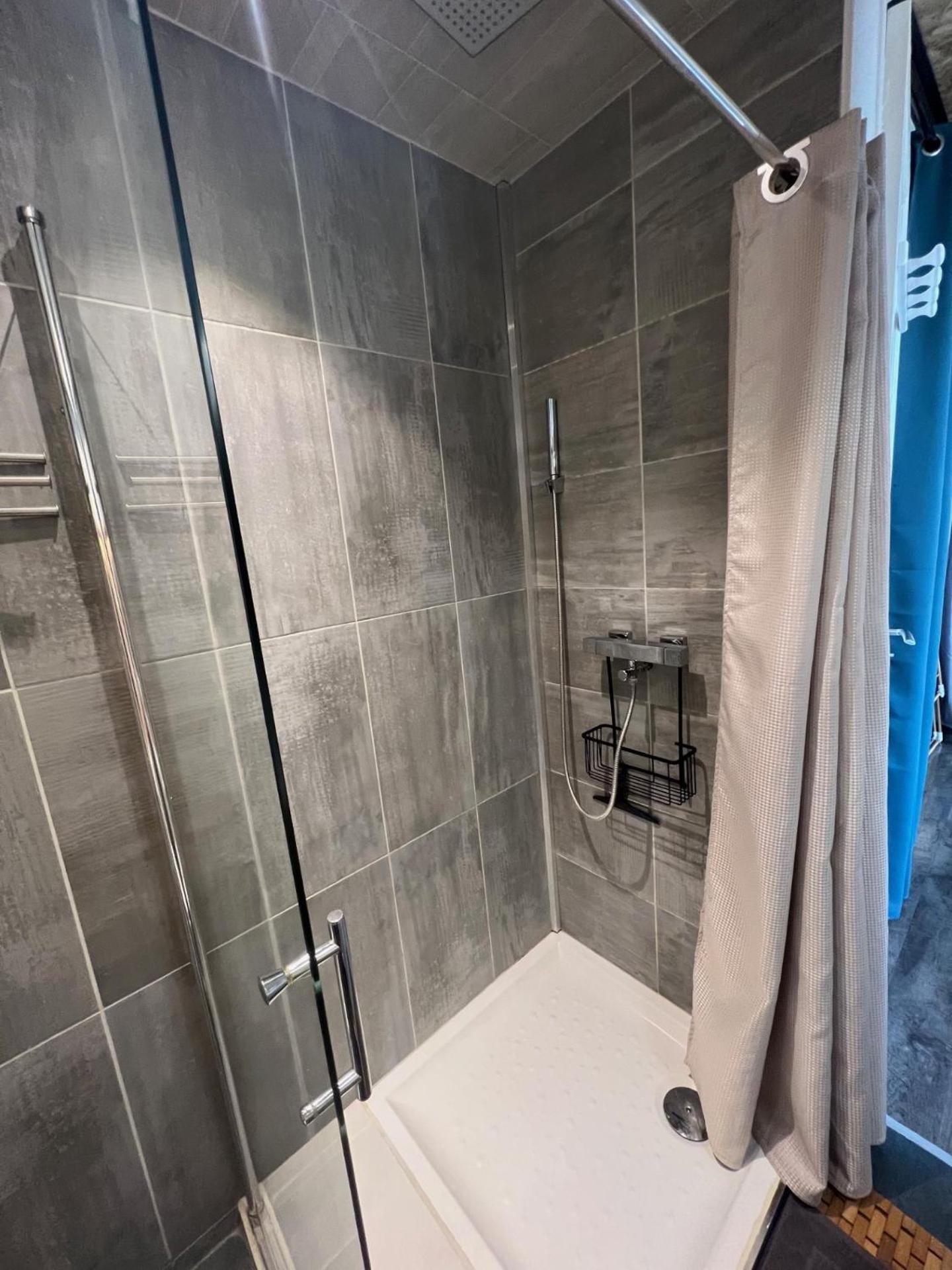 Le Terminus Apartment อิกซ์เลส์แบ็งส์ ภายนอก รูปภาพ